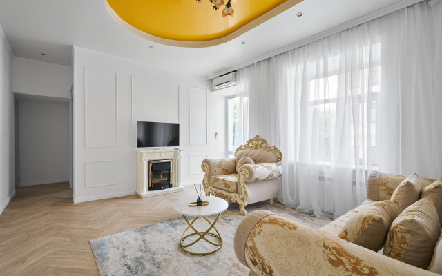 Апартаменты 4 Комнатная в Доме Ахматовой Третьяковская Галерея