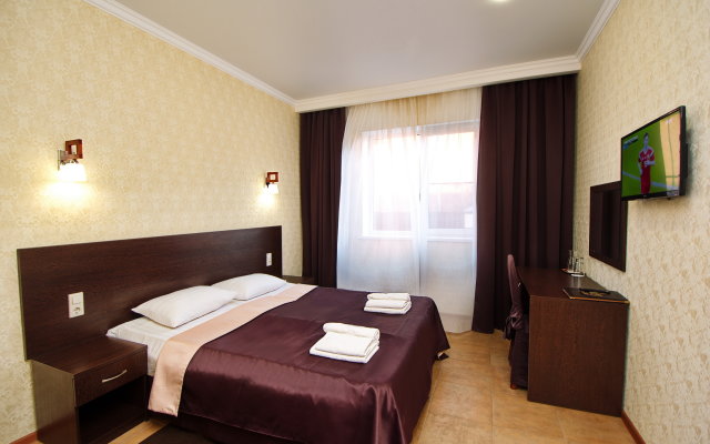 Rich House Hotel