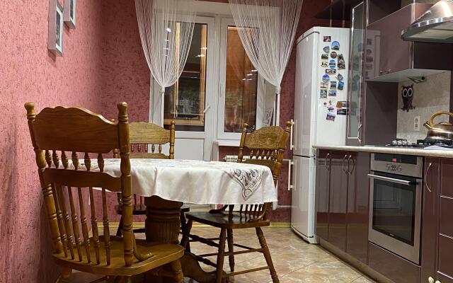 Kazanskoye Shosse 18 Flat