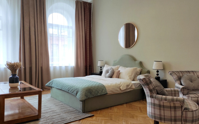 Uppapart Flat V Istoricheskom Tsentre SPb
