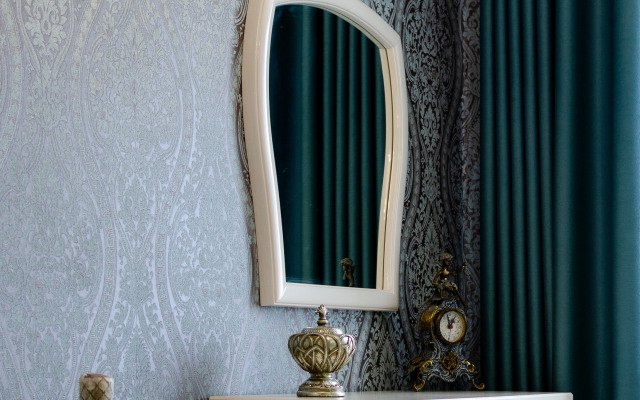 Na Maksima Gorykogo 25 Flat
