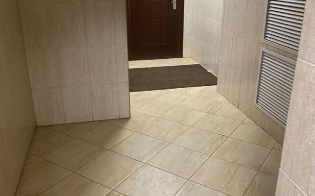 Zinina Vozle Uram I Naberezhnoy Apartments