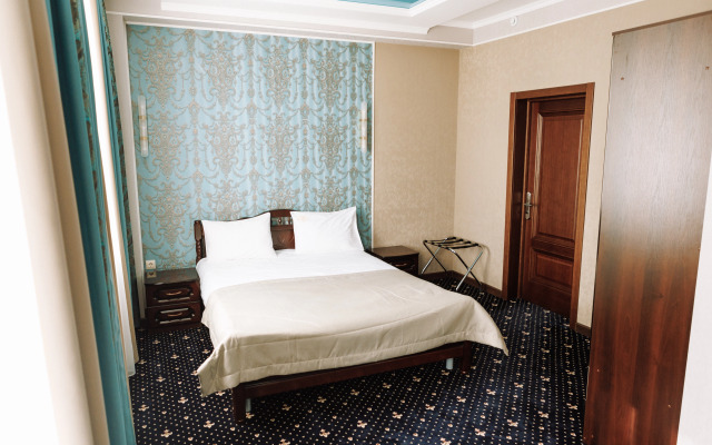 Zodiak Hotel