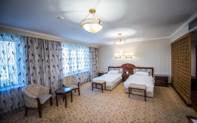 G Empire Hotel