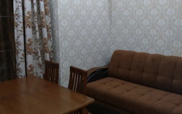 Квартира Однокомнатна в Райoне Дeльфинaрия