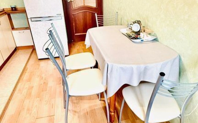 Na Petra Yermolaeva 1 Flat