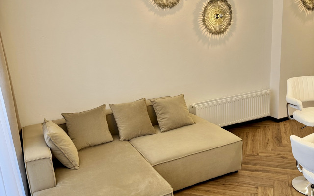 Stolichny Flat