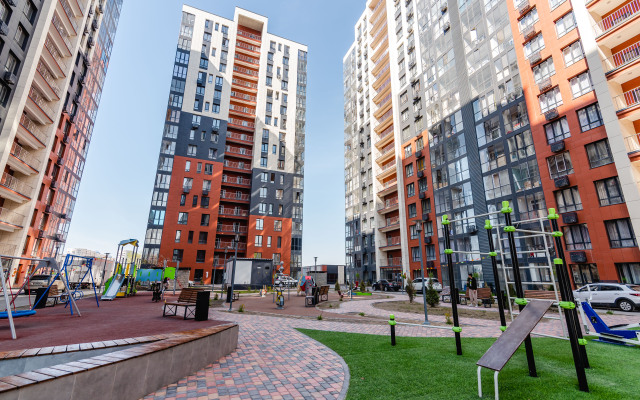Uyutnaya Kvartira 3 Minuty Do Metro (terrakota) Apartments
