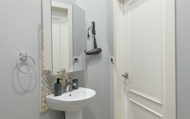 Апартаменты Напротив Казанского Собора