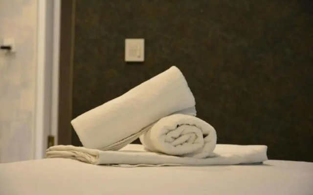 Perron Hotel