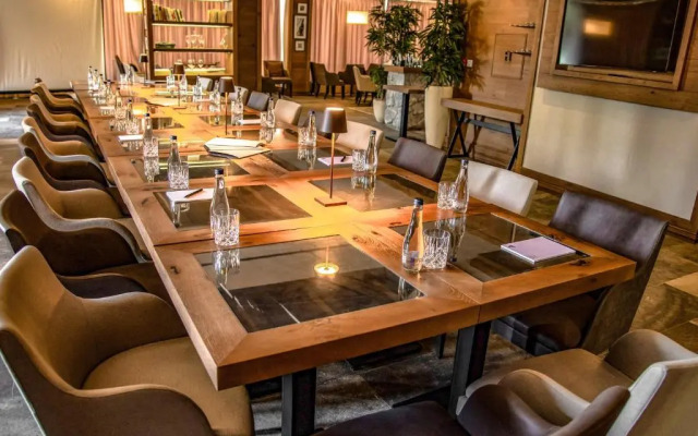 Отель Grey Hotel Kopaonik