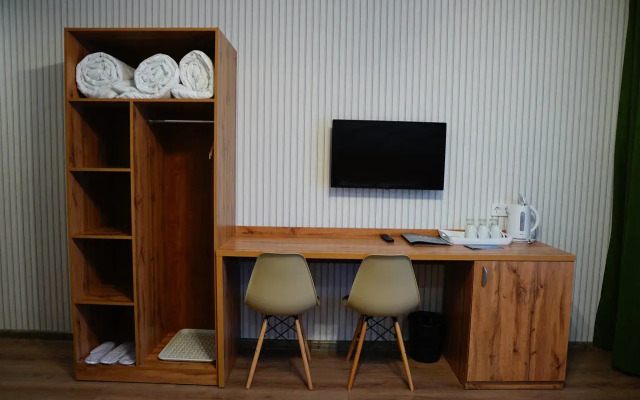 Отель Петровский Лес