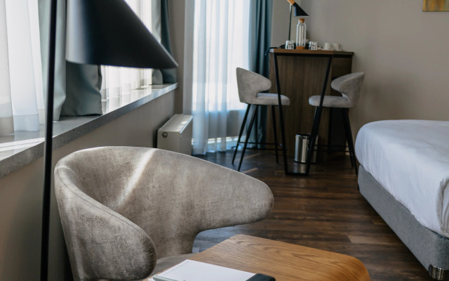 Nuur Hotel
