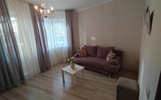 Apart-Group Esthet Flat