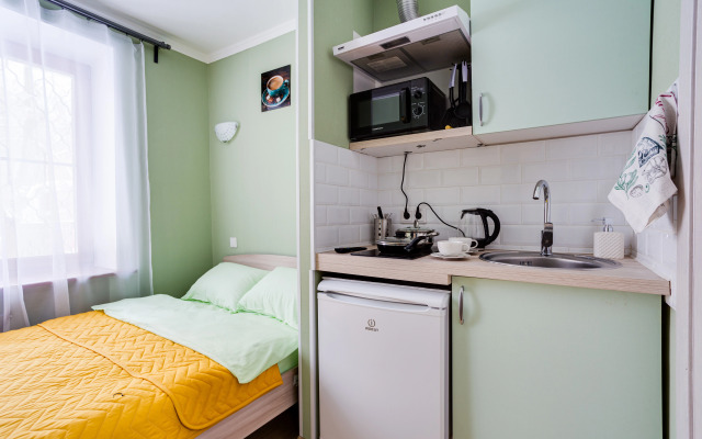 Квартира студия на Поклонной 2к2-2