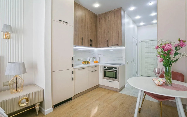 Na Ulitse Drazhinskogo 48 Flat