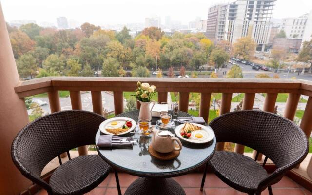 Best Western Plus Congress Hotel