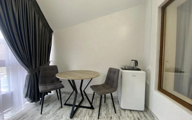 Bella Hotel