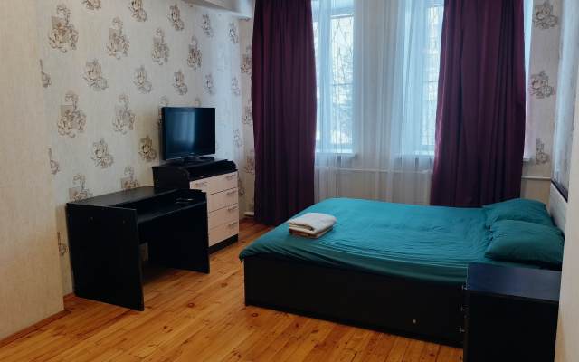 Квартира на проспекте Карла Маркса 25