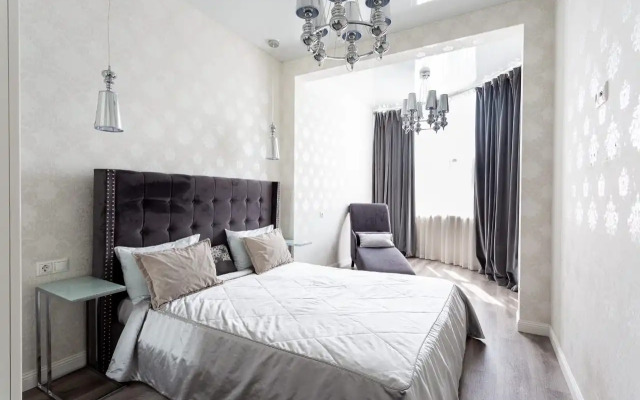 Lyuks Vmestimostyyu 8 Chelovek Apartments