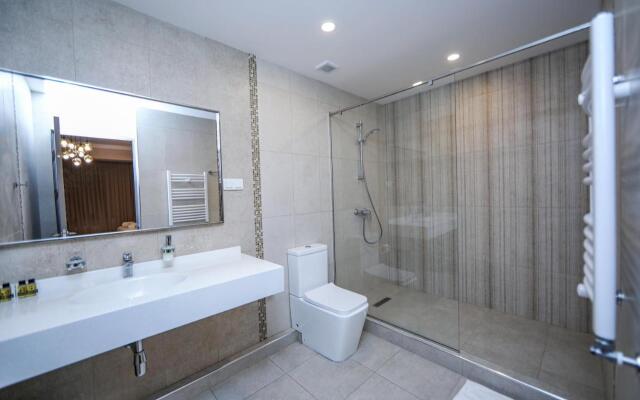 Teryan Pushkin Apart Hotel
