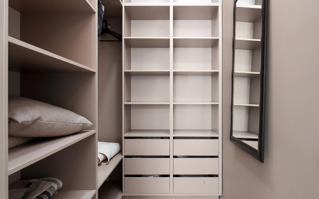 Yevrodvushka S Potryasayuschim Vidom Na Gorod Flat