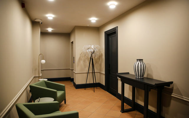 Retro Hotel
