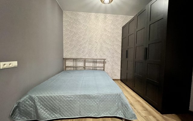 Na Bolshoy Pushkarskoy 34 Apartments