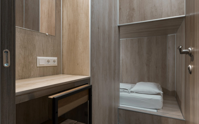 KG Liner Living quarters