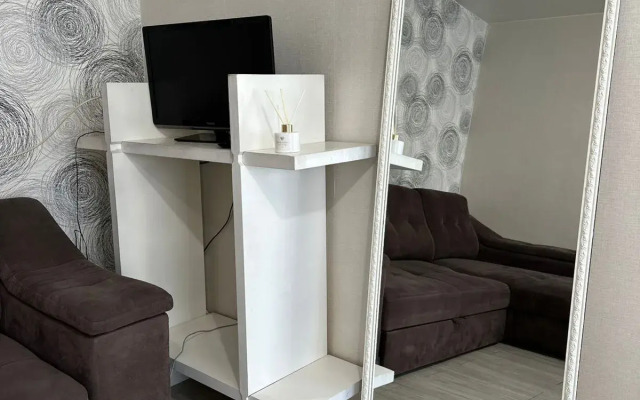 Na Ulitse Kalarasha 16 Flat
