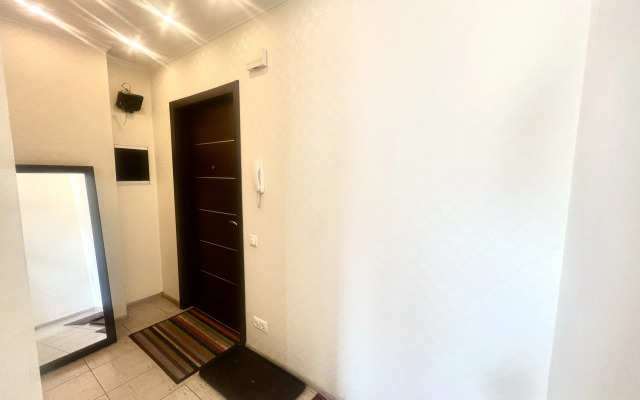 Kvartira Na Shipilovskoy 1 Minuta Peshkom (1) Apartment