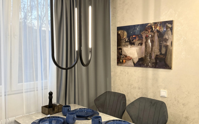 Dizaynerskaya Dvukhkomnatnaya v Tsentre Kurortnoy Zony Flat