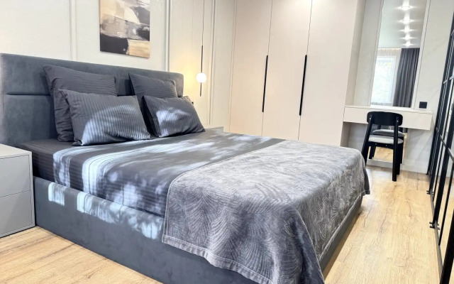 Krasivaya Studiya V Tsentre Karagandy Flat