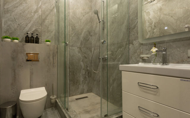 Gde Pahnet Letom - Stilnaya Studiya u Morya v Sochi (Ashe) Apartments