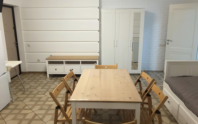 V Zhk Real Khaus Apartments