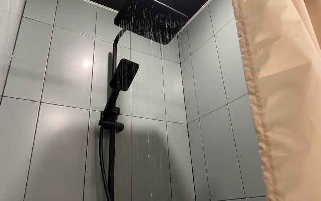 Студия в центре около УдГУ, стадиона Зенит, Арена