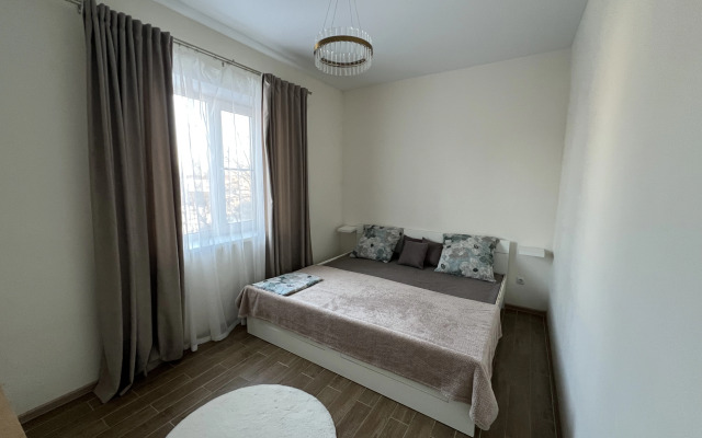 Kvartira Flat