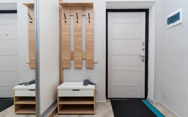So Svetlym Remontom Apartments