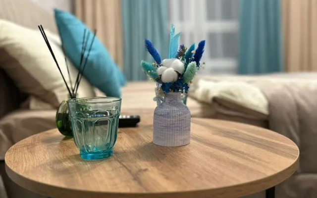 Апартаменты двухкомнатные на проспекте Куприна 30к9