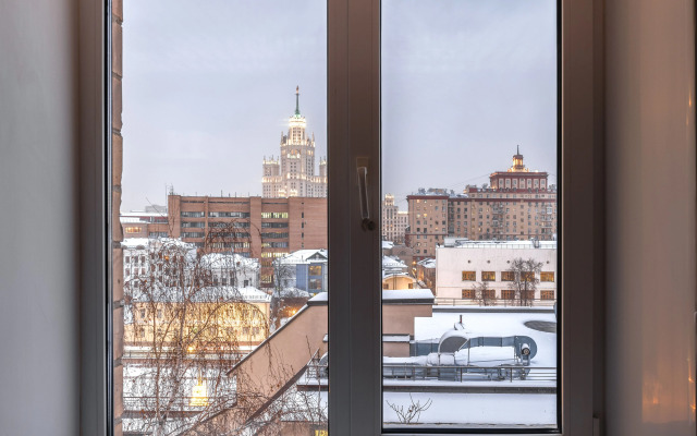 3kh Komnatnaya Na Novokuznetskoy Flat