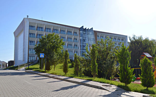 Arena Grand Hotel