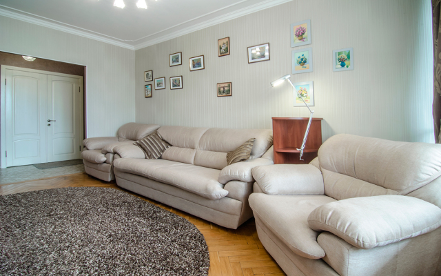 Vinodradniy Pereulok Apartments