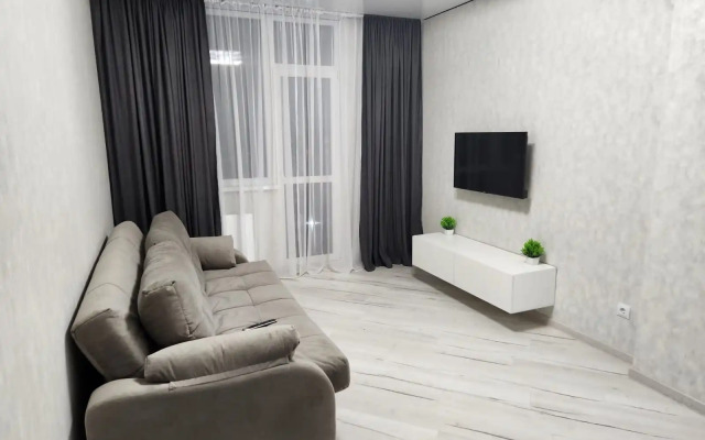 Na Tikhoretskoy Flat