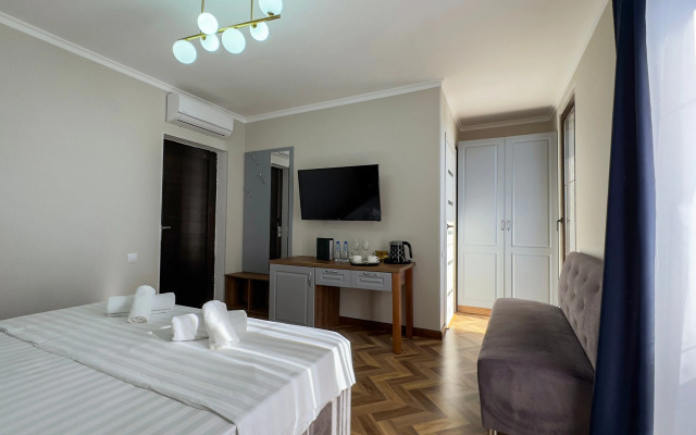 Greys Briz Hotel