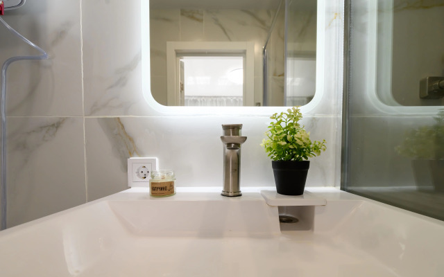 Апартаменты 3 комфортно и точка на Мантулинской 20