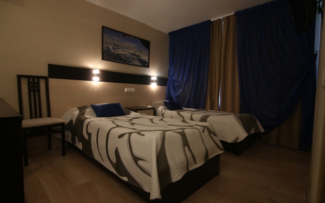 Aerograd Hotel