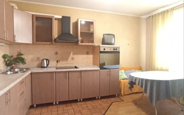 Na Ulitse Dovatora 42V Flat