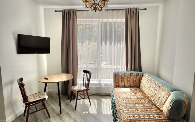 Kurortnaya zhizn okolo Natsionalnogo parka 204 Apartments