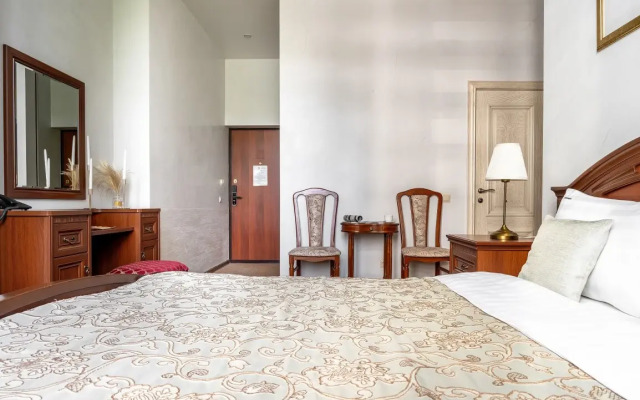 Red Delfin Galeya Apartments