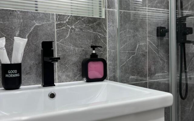 Studiya Chetyrekhmestnaya na Lvovskoy 70a Flat